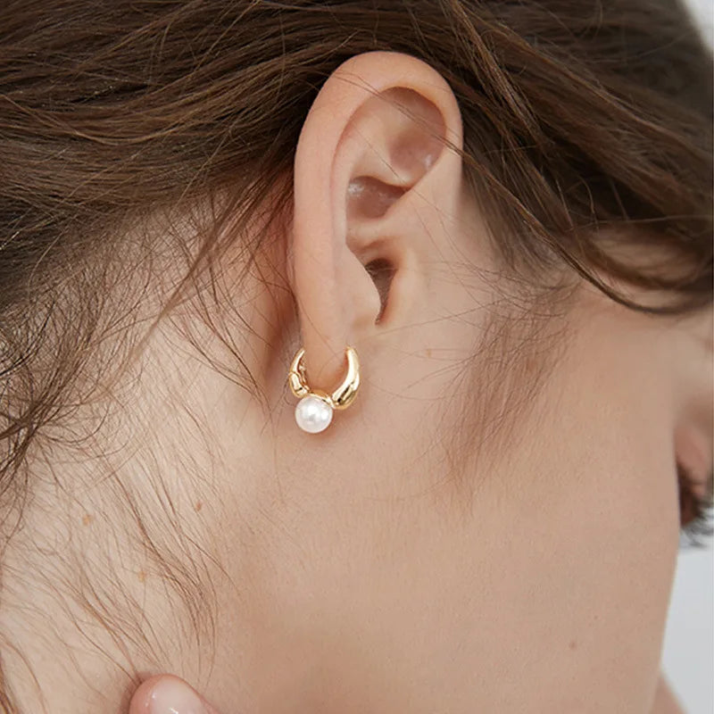 Pearl Mini Hoop Earrings - Videre