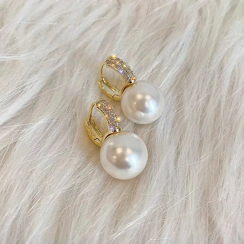 Pearl Mini Hoop Earrings - Videre